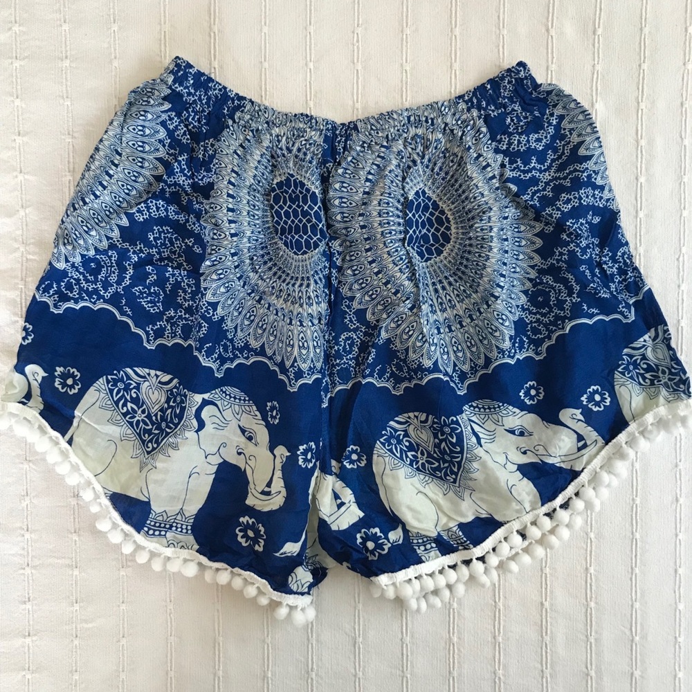 Pom pom shorts